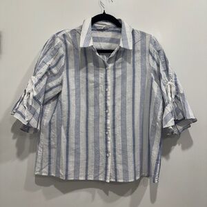 a loves a striped ruffle blouse